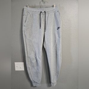 COPY - Nike Tech Fleece Sportswear Grey Jogget Pant Size Medium Tall